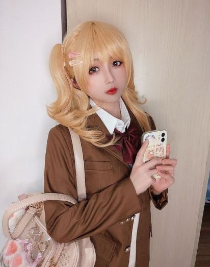 王爷含丫鬟乳3p嗯啊_国产剧天堂在线